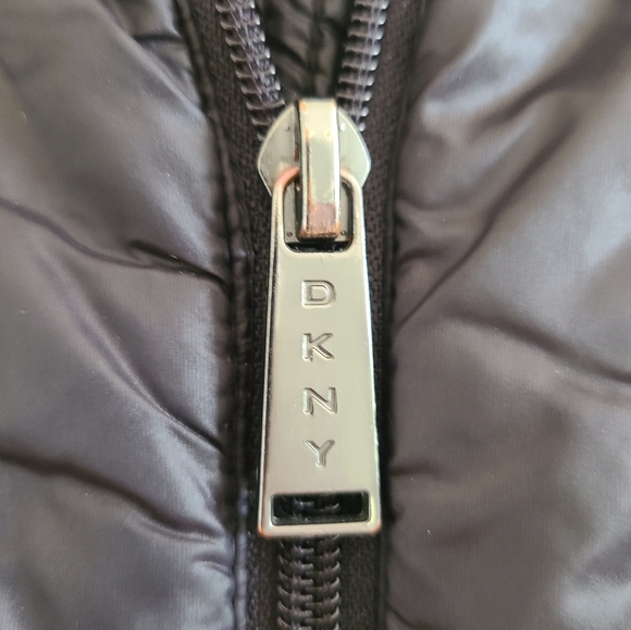 DKNY -  Light puffer jacket - Picture 12 of 12